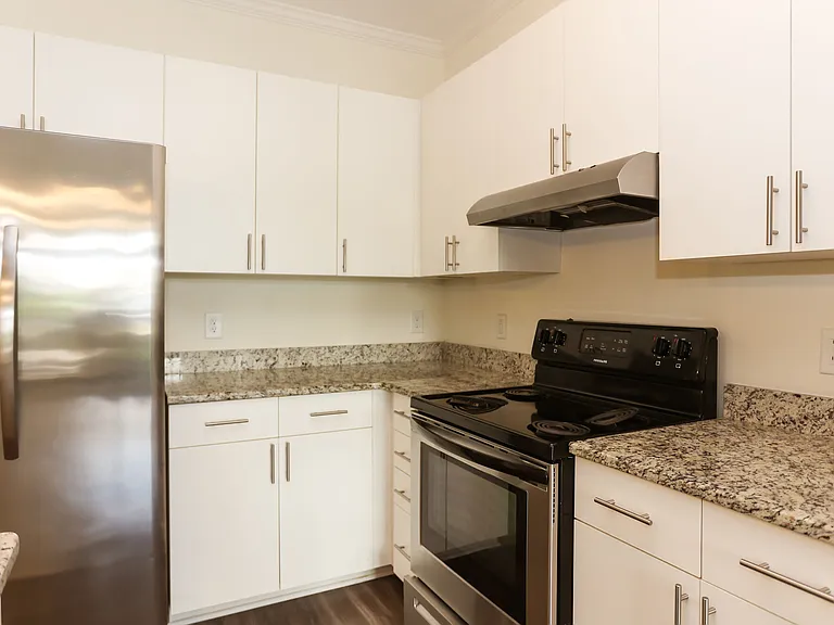 McDowell Creek Court — Photo 5