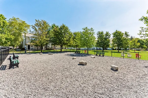 Eagle Rock Apartments at Freehold — Photo 34
