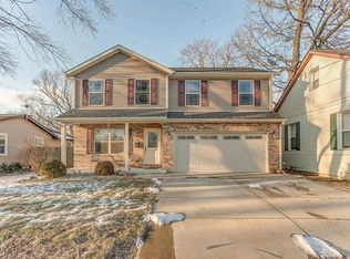23 W Green St, Mascoutah, IL