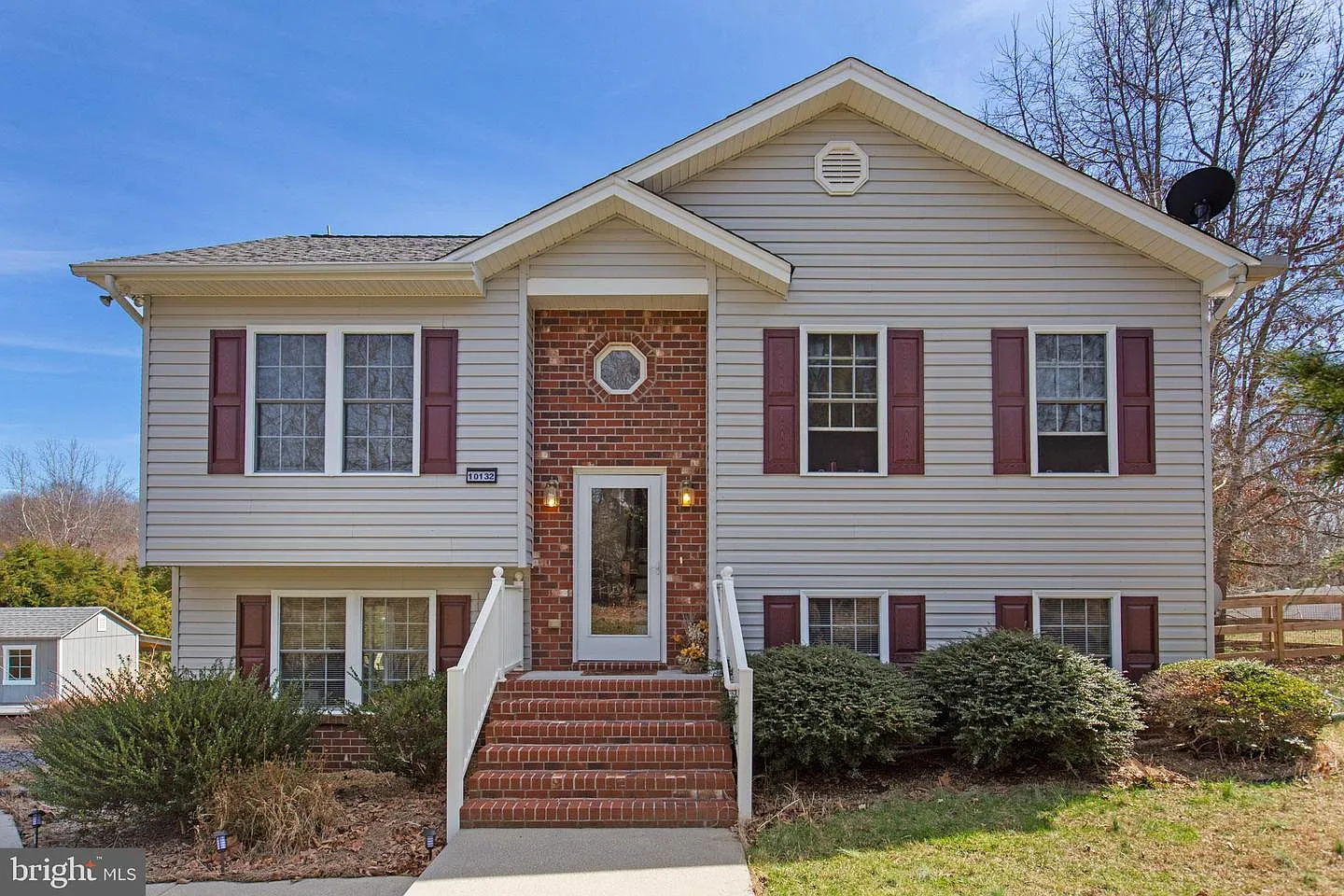 10132 Wallers Rd photo 1