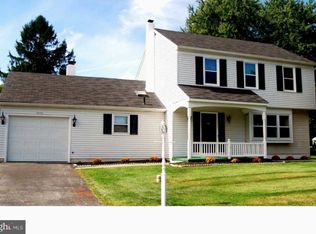 239 Park Dr, Downingtown, PA 19335