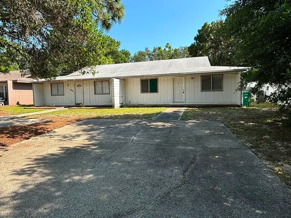 138 4th Ave, Shalimar, FL 32579