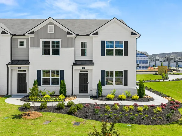 424 Reflection Dr, Stockbridge, GA 30281