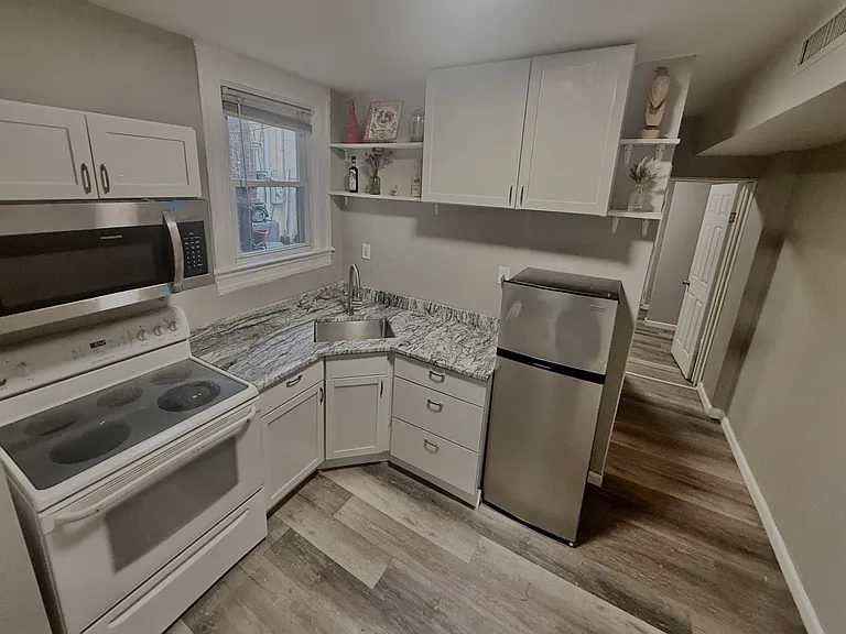 601 Scott St #1 — Photo 17