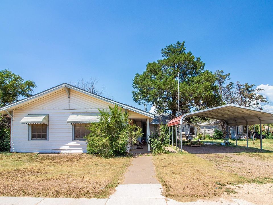 316 W Houston St, Floydada, TX 79235 MLS 202309346 Zillow