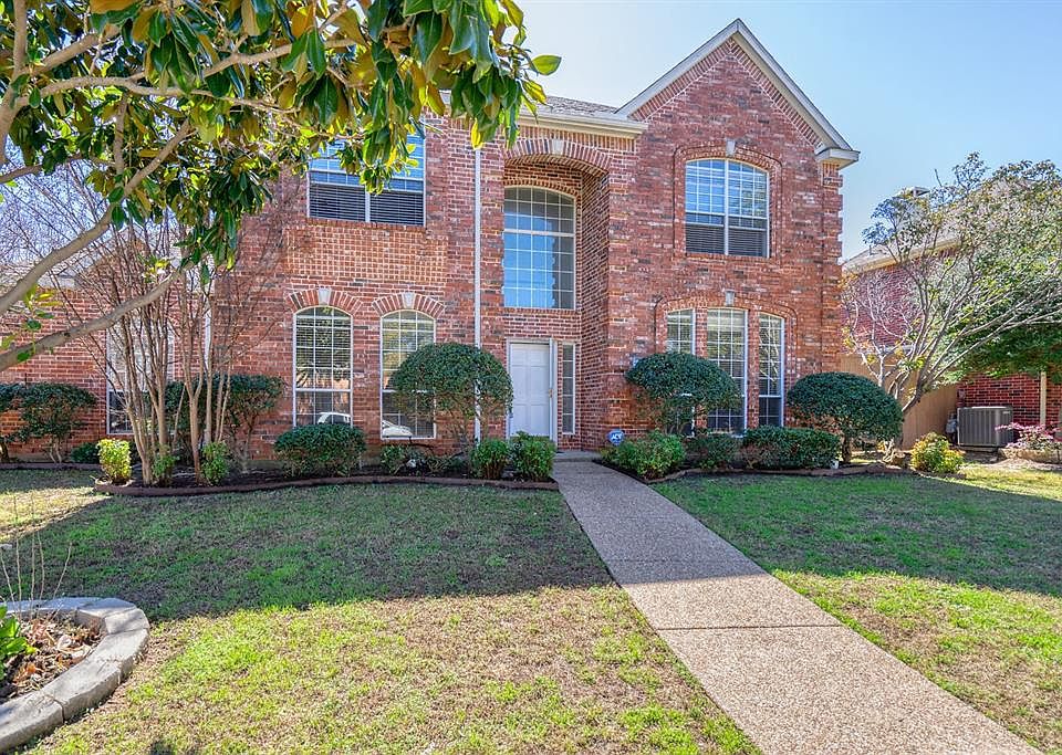 1st image of 417 Pecan Hollow Dr