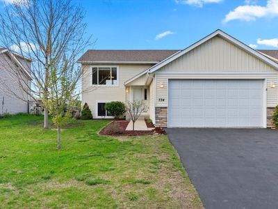 734 S Oaks Dr, Hastings, MN, 55033
