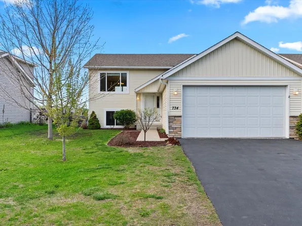 734 S Oaks Dr, Hastings, MN 55033