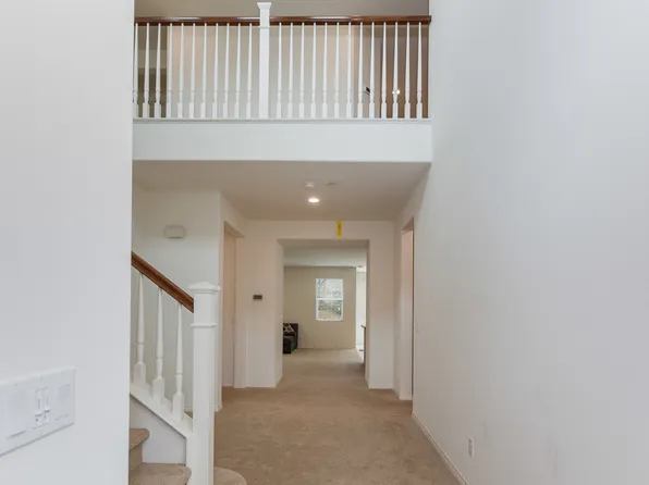 15600 Allspice Ln, Fontana, CA 92336