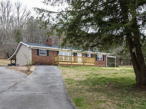3rd image of 1661 Foster Mill Dr