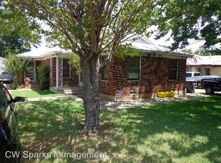 3023 Avon St, Dallas, TX 75211