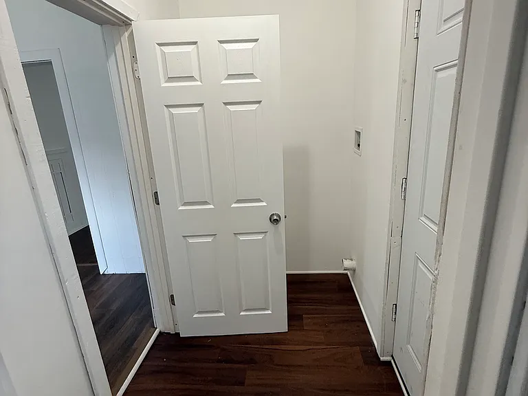 2528 Boulevard Ave #1 — Photo 7