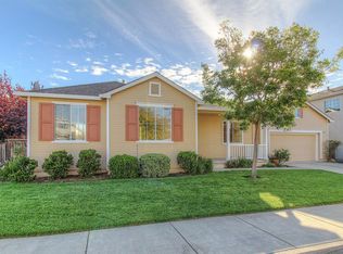 2064 Banjo Dr, Santa Rosa, CA 95407
