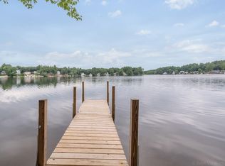 63 Kingland Rd, Stow, MA 01775