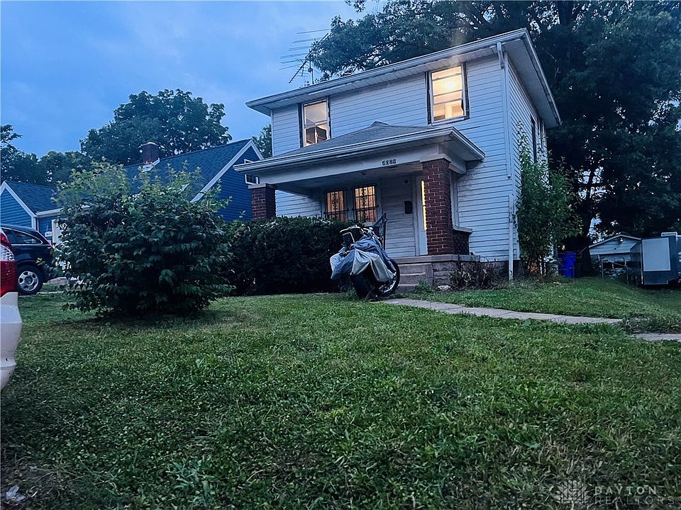 1st image of 4029 Vina Villa Ave