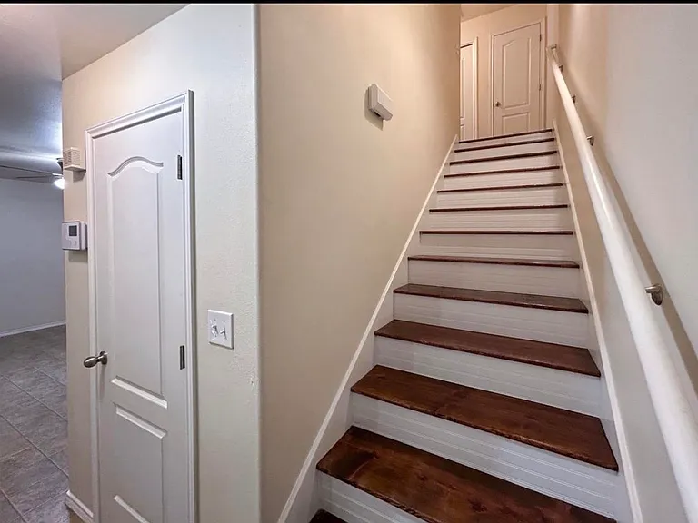 5419 Lost Hills Trl — Photo 2