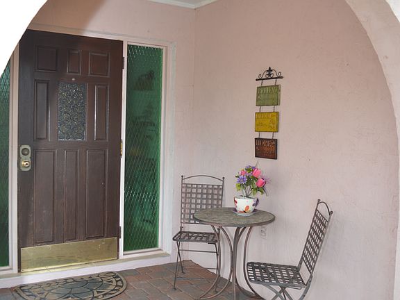 2nd image of 5805 1st Avenue Dr W