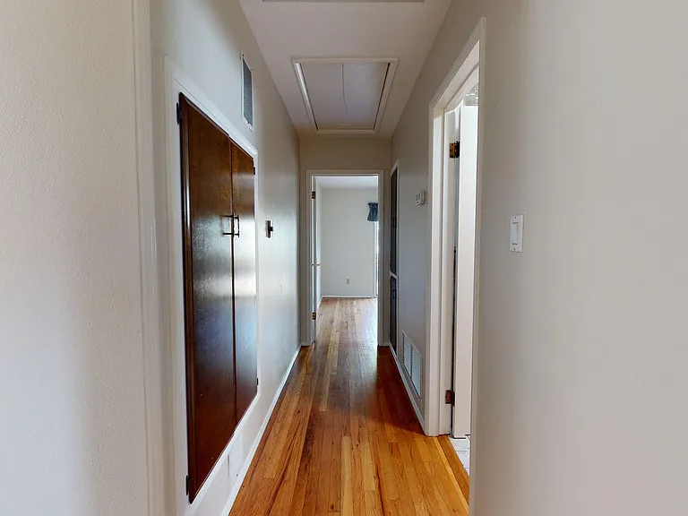 713 I Ave — Photo 8