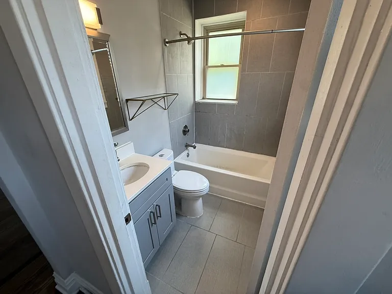 3539 Lawn Ave #1S — Photo 10