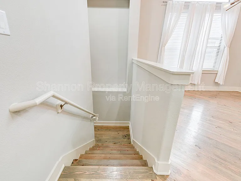 2004 Blodgett St #A — Photo 12