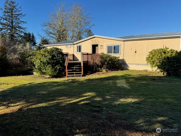 152 E Woodhill Avenue, Westport, WA 98595