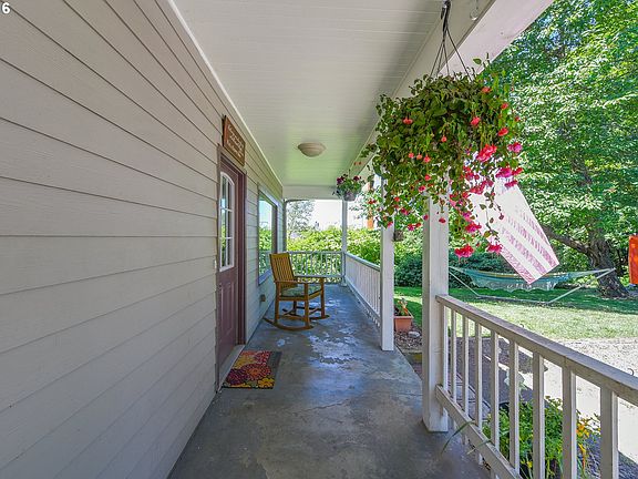 2nd image of 11925 SE 21st Ave