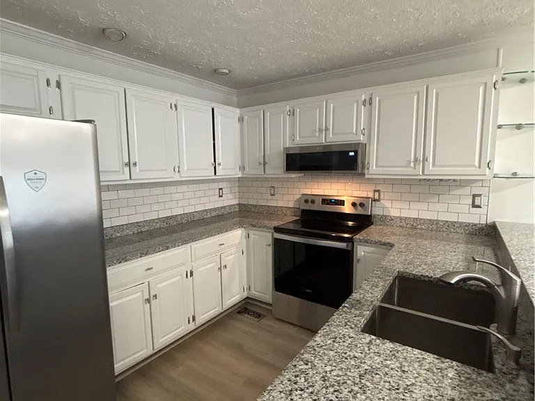 457 Lands End Rd — Photo 6