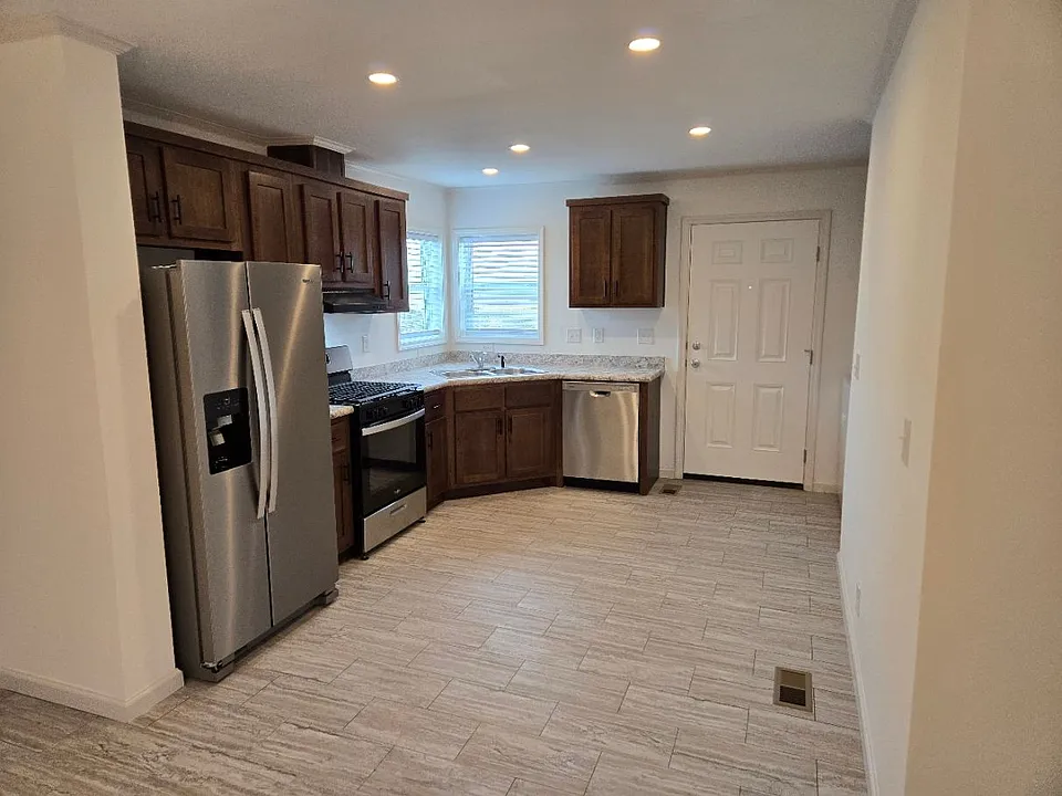 New Stainless Appliances