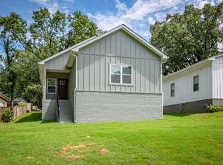 7804 Iowa Dr, Little Rock, AR 72227