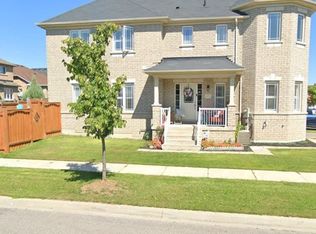 8 Wimbledon Ct, Whitby, ON L1P0B4