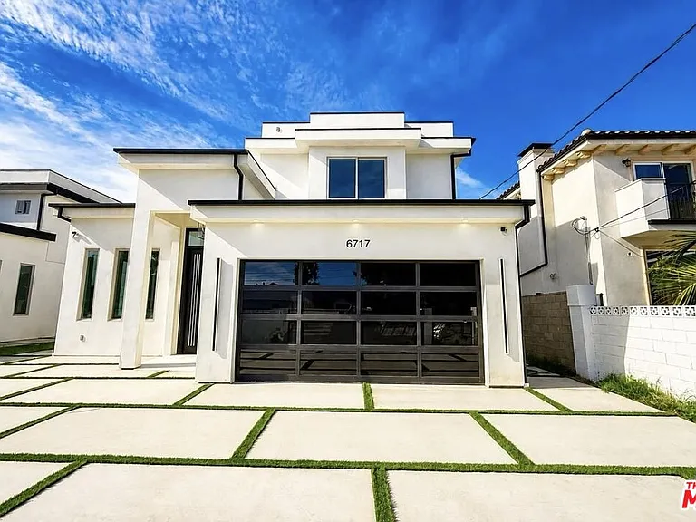 6723 Sunnyslope Ave — Photo 1
