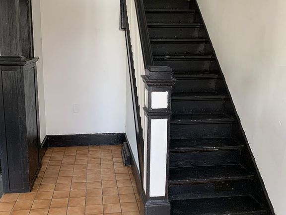 4th image of 718 Rosswell Ave