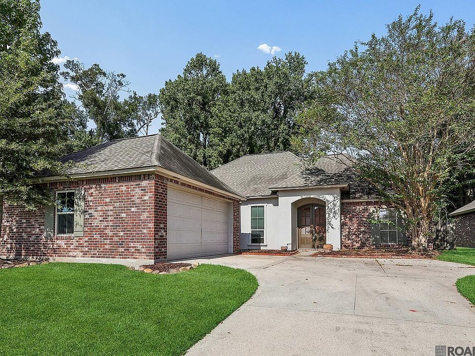 1st image of 5738 Parkknoll Place Dr