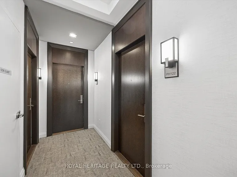 460 Adelaide St E #Penthouse 122 — Photo 5
