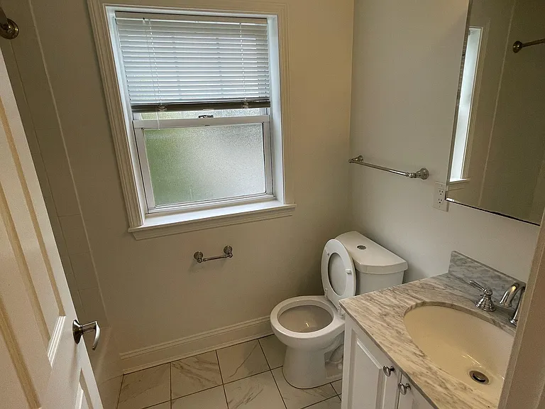 138 Sherman Rd — Photo 10