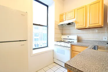 Rented by Empyreal Realty, Inc.