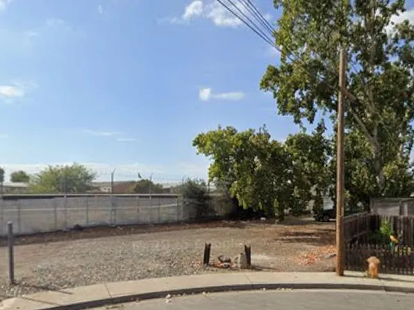 218 Valle Vista Ave, Hayward, CA 94544