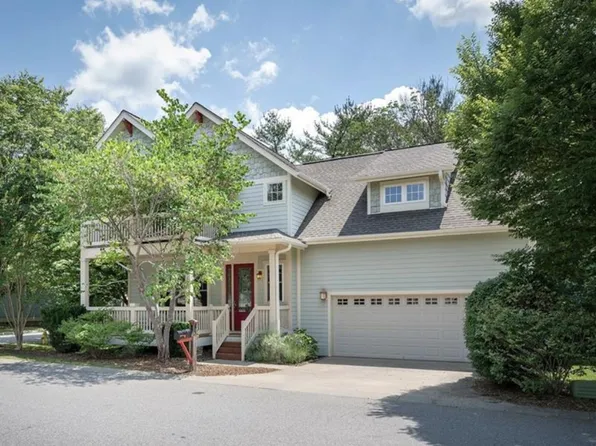 53 Craftsman Cir, Asheville, NC 28805