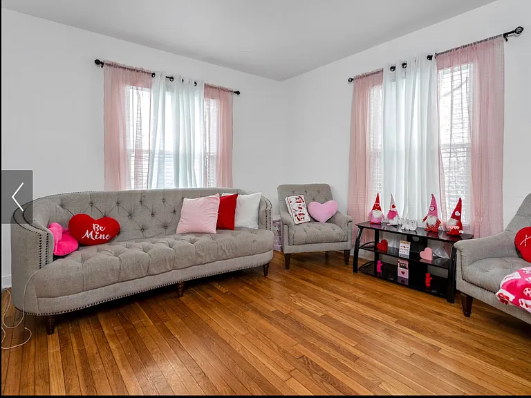 18 Grandview Ave #1 — Photo 7