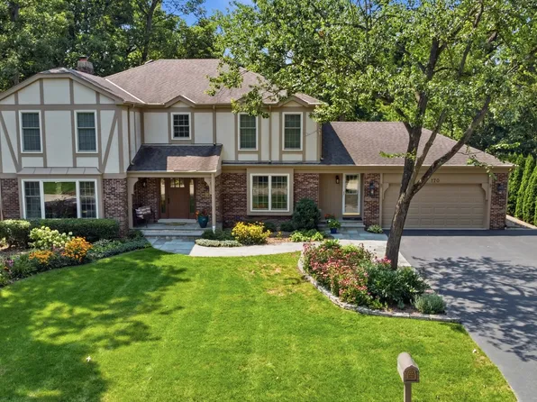 170 Dover Cir, Lake Forest, IL 60045