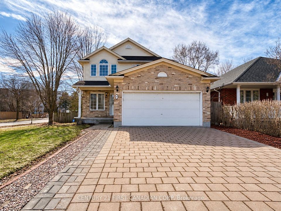 1st image of 89 McTaggart Ct