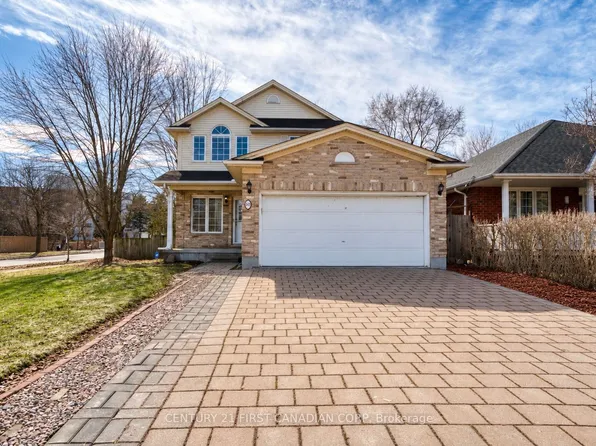 89 McTaggart Ct, London, ON N5X 3L9