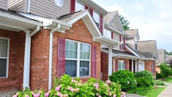 1st image of 517 Virginian Dr NW #5296