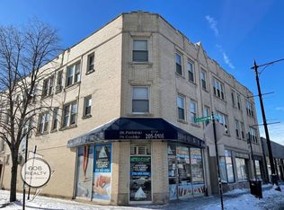 Belmont Cragin Apts Available!, Chicago, IL 60641
