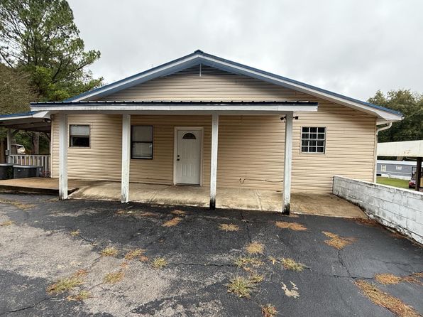 15712 White Oaks Ln #A