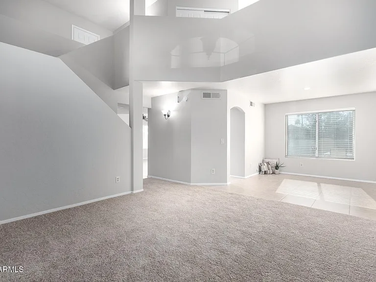 3611 E Windmere Dr — Photo 11