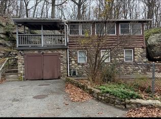 7 Yacare Path, West Milford, NJ 07480