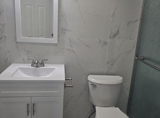Olive, Westminster, CA 92683