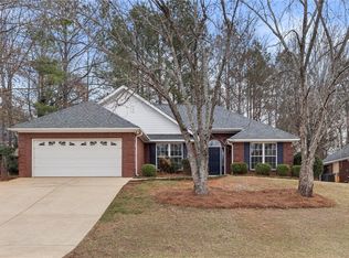 1731 Stone Pointe Dr, Auburn, AL 36830