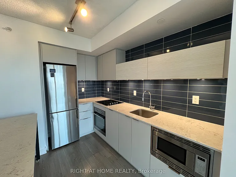 20 Thomas Riley Rd #608 — Photo 5